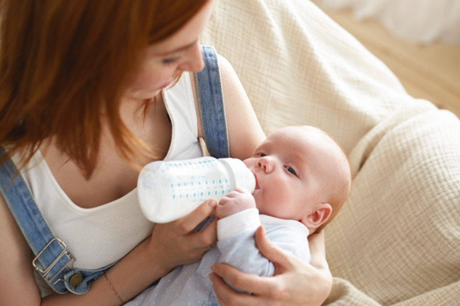 Cách chọn và sử dụng sữa công thức cho bé không phải mẹ nào cũng biết